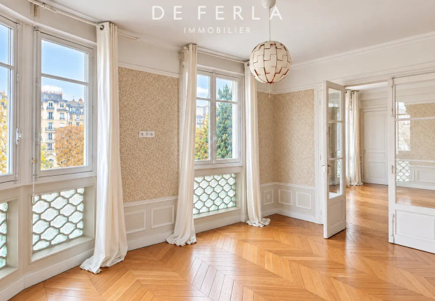 Appartement 5 pièces 122 m² · à Alleray Procession, Paris 15ème · 122,3 m² · 1 400 000 €