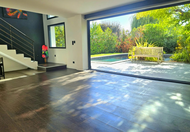 Maison 8 pièces 210 m² · à Bordeaux · 210 m² · 900 000 €