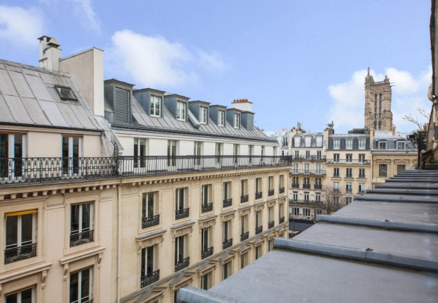 Appartement 5 pièces 98 m² · à Saint Germain l'Auxerrois, Paris 1er · 98 m² · 1 299 000 €