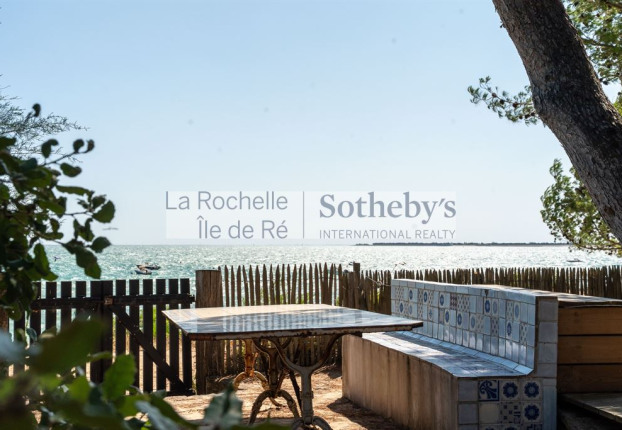 Maison 9 pièces 235 m² · à Les Portes-en-Ré · 235 m² · 2 590 000 €