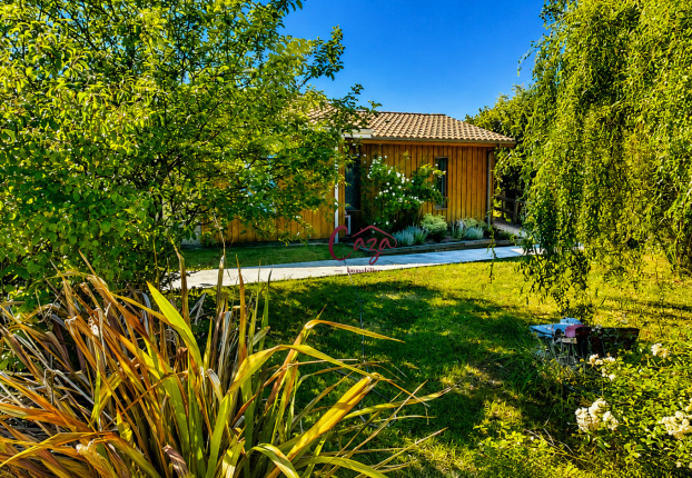 Maison 7 pièces 203 m² · à Sallebœuf · 203 m² · 599 000 €