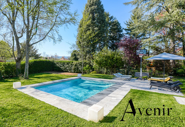 Maison 7 pièces 250 m² · à Limonest · 250 m² · 1 250 000 €