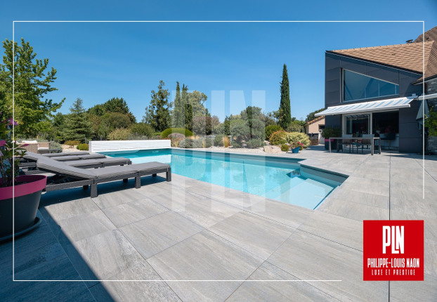 Maison 9 pièces 302 m² · à Le Mans · 302 m² · 676 000 €