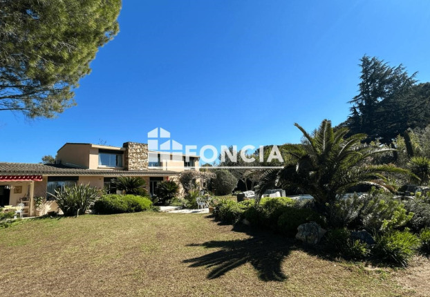Maison 7 pièces 255 m² · à Avignon · 255 m² · 784 000 €