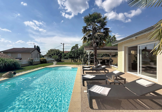 Maison 6 pièces 206 m² · à Bourgoin-Jallieu · 206,1 m² · 549 000 €