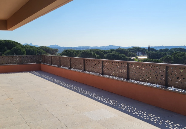 Appartement 4 pièces 93 m² · à Fréjus · 93 m² · 555 000 €