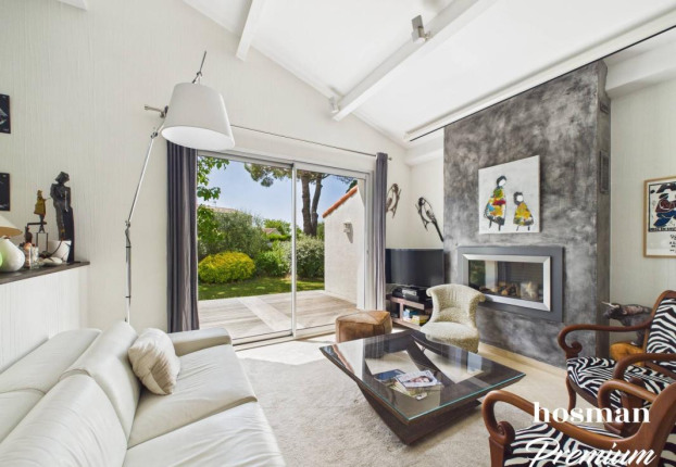 Maison 8 pièces 200 m² · à Dompierre-sur-Mer · 200 m² · 795 000 €