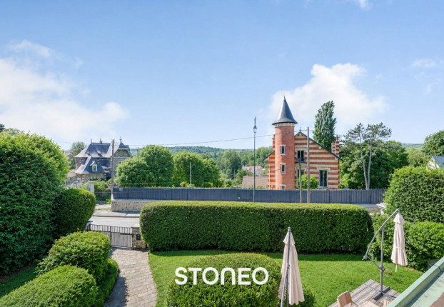 Maison 8 pièces 176 m² · à Garches · 176 m² · 1 395 000 €