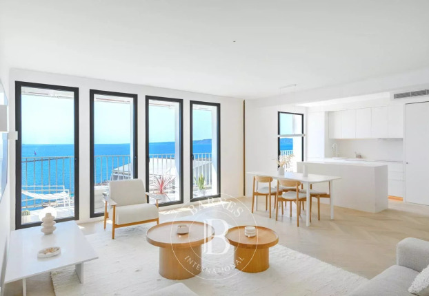 Appartement 3 pièces 80 m² · à Le Pharo, Marseille 7ème · 80 m² · 1 090 000 €