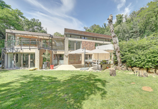 Maison 12 pièces 700 m² · à Versailles · 700 m² · 2 990 000 €