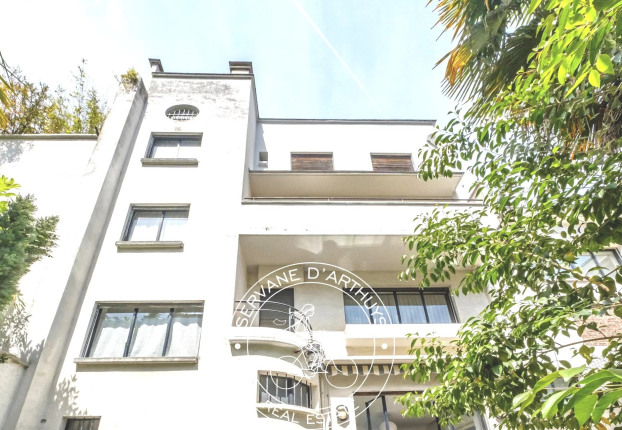 Maison 7 pièces 302 m² · à Montsouris Dareau, Paris 14ème · 301,6 m² · 5 350 000 €