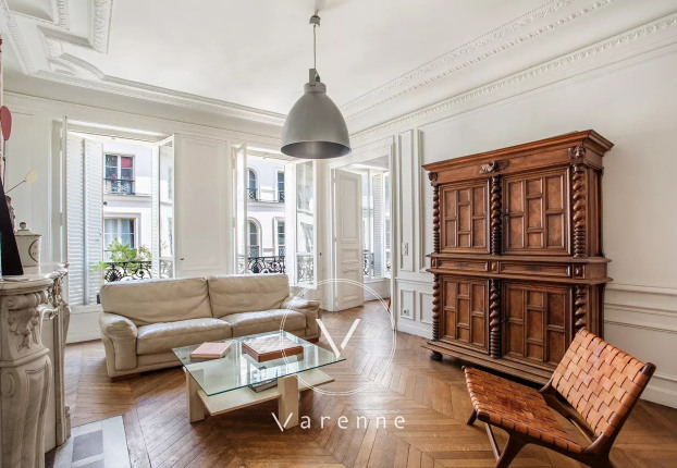 Appartement 5 pièces 131 m² · à Sainte Avoie, Paris 3ème · 131,3 m² · 1 780 000 €