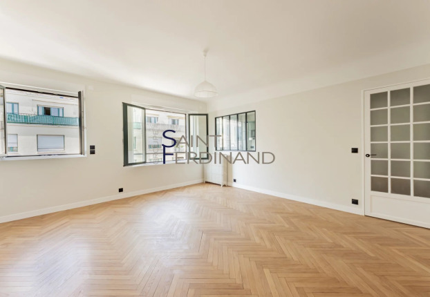 Appartement 3 pièces 71 m² · à Gros Caillou, Paris 7ème · 71,2 m² · 939 000 €