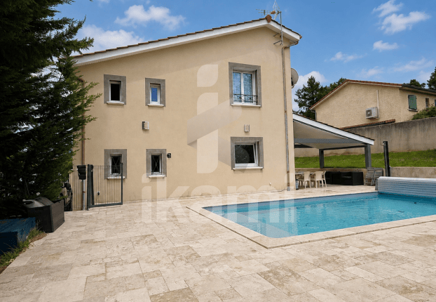 Maison 6 pièces 201 m² · à Givors · 200,7 m² · 679 000 €