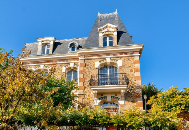 Maison 9 pièces 195 m² · à Saint-Cloud · 195 m² · 1 850 000 €