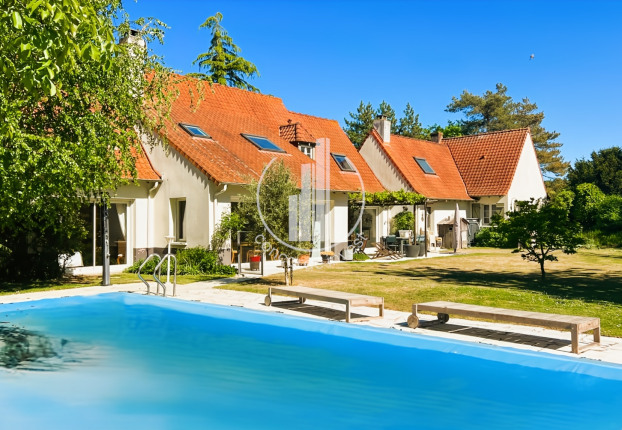Maison 10 pièces 235 m² · à Cucq · 235 m² · 1 180 000 €