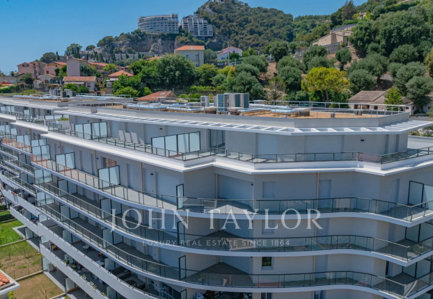 Appartement 5 pièces 120 m² · à Beausoleil · 120,4 m² · 1 290 000 €
