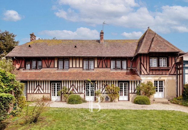 Maison 10 pièces 306 m² · à Deauville · 306 m² · 2 650 000 €
