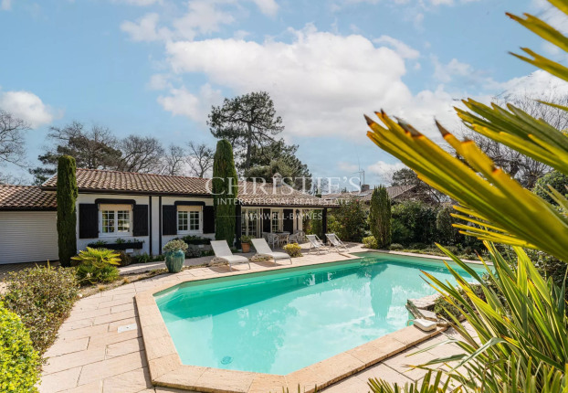 Maison 6 pièces 131 m² · à La Teste-de-Buch · 131 m² · 1 500 000 €