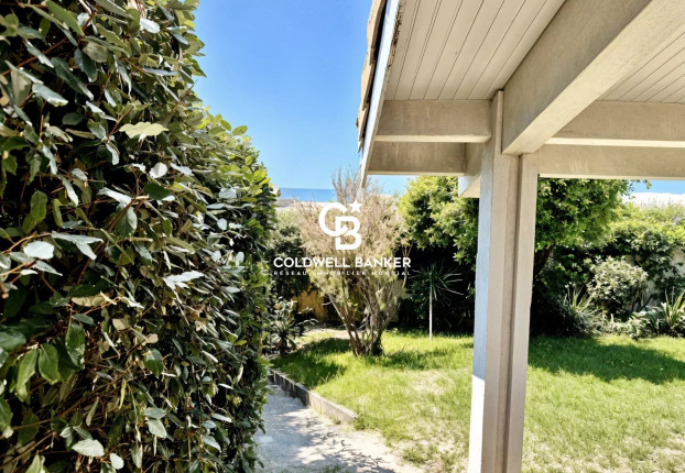 Maison 8 pièces 204 m² · à Hourtin · 204 m² · 1 050 000 €