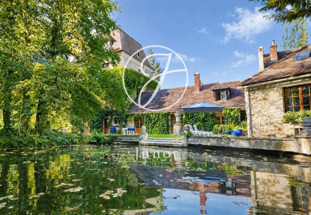 Maison 12 pièces 360 m² · à Chevreuse · 360 m² · 2 250 000 €