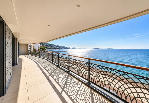 Appartement 4 pièces 175 m² · à Cannes · 175 m² · 4 990 000 €