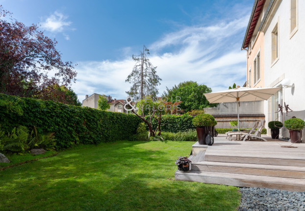 Maison 12 pièces 304 m² · à Nancy · 304 m² · 1 375 000 €