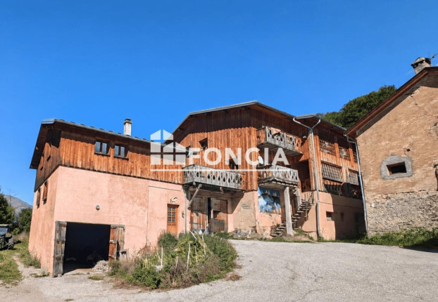 Maison 5 pièces 730 m² · à Les Belleville · 730 m² · 936 000 €