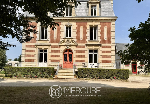 Appartement 15 pièces 525 m² · à Douvres-la-Délivrande · 525 m² · 1 390 000 €