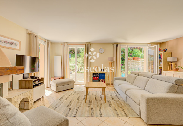 Maison 7 pièces 150 m² · à Saint-Germain-en-Laye · 149,6 m² · 819 000 €