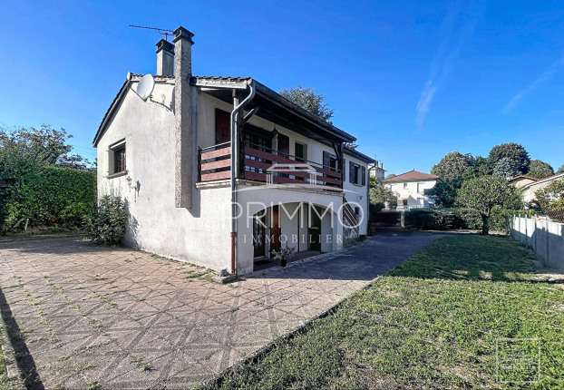 Maison 6 pièces 146 m² · à Caluire-Et-Cuire · 146 m² · 585 000 €