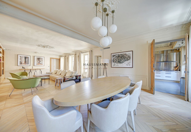 Appartement 4 pièces 145 m² · à Saint Germain des Prés, Paris 6ème · 145 m² · 2 950 000 €