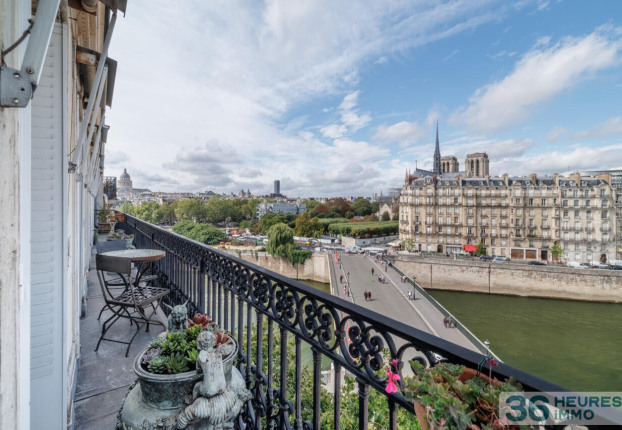 Appartement 4 pièces 87 m² · à Île Saint Louis, Paris 4ème · 87 m² · 1 980 000 €