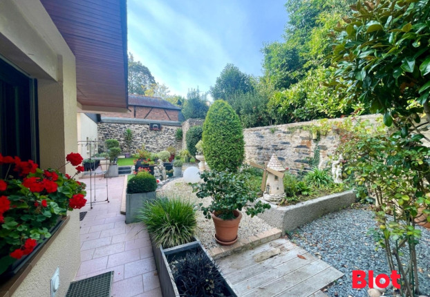 Maison 6 pièces 187 m² · à Vitré · 186,6 m² · 547 050 €