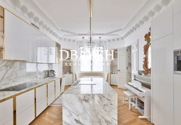 Appartement 6 pièces 197 m² · à Hoche-Friedland, Paris 8ème · 197 m² · 3 650 000 €