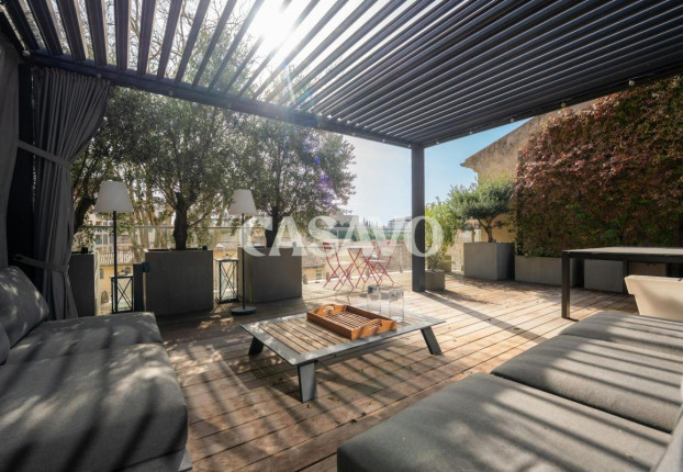 Maison 6 pièces 194 m² · à Aix-en-Provence · 194 m² · 1 975 000 €