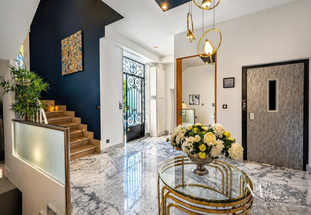 Maison 7 pièces 280 m² · à Cannes · 280 m² · 2 467 000 €