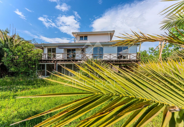 Maison 5 pièces 147 m² · à Gujan-Mestras · 147 m² · 980 000 €