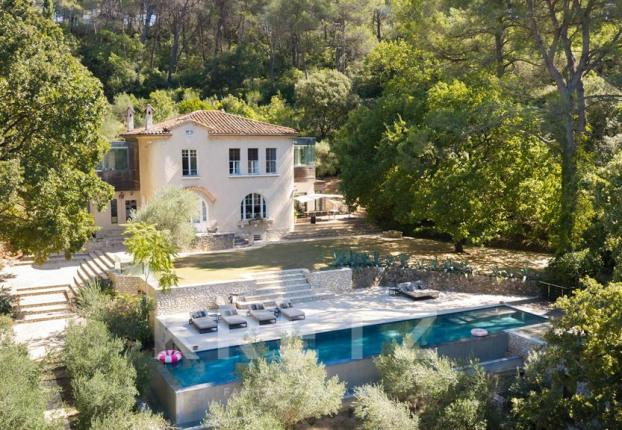 Maison 11 pièces 539 m² · à Grand Sud- Aix la Duranne, Aix-en-Provence · 539 m² · 6 200 000 €