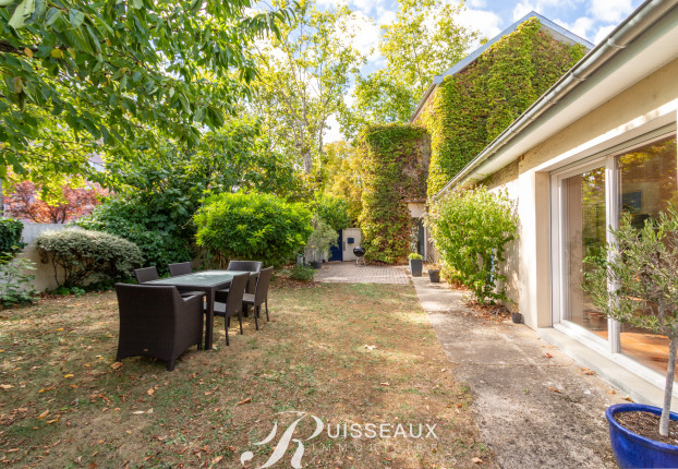 Maison 7 pièces 200 m² · à Dijon · 200 m² · 595 000 €