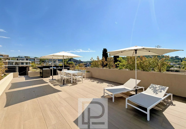 Appartement 4 pièces 100 m² · à Saint Martin-le Miracle, Mougins · 100 m² · 1 080 000 €