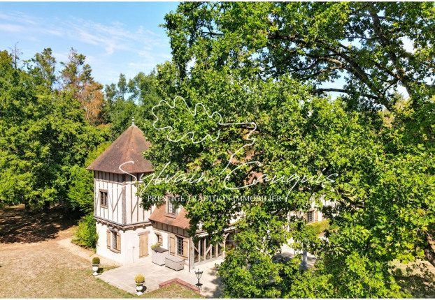 Maison 14 pièces 413 m² · à Vannes-sur-Cosson · 413 m² · 890 000 €
