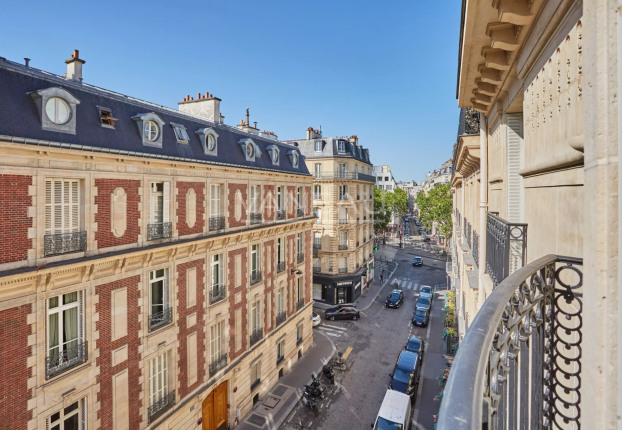 Appartement 2 pièces 55 m² · à Chaillot, Paris 16ème · 54,6 m² · 895 000 €