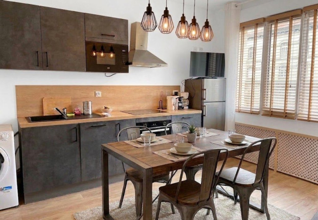 Appartement 5 pièces 111 m² · à Les Brotteaux-Bellecombe-Masséna, Lyon 6ème · 111,1 m² · 640 000 €