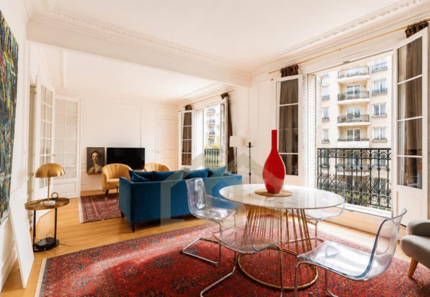 Appartement 3 pièces 87 m² · à Paris 16ème · 87 m² · 988 000 €