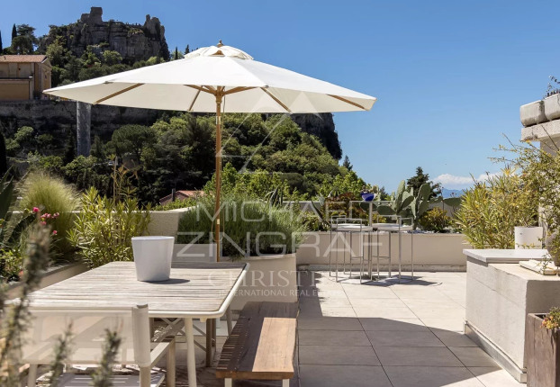 Appartement 4 pièces 130 m² · à Èze · 130 m² · 2 190 000 €