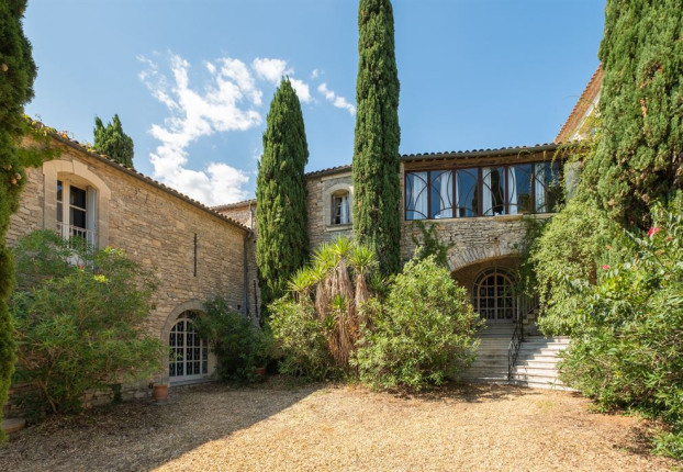 Maison 17 pièces 639 m² · à Saint-Bauzille-de-Montmel · 639 m² · 1 260 000 €