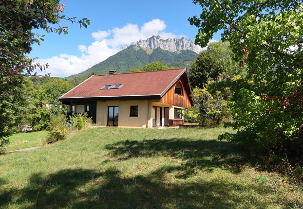 Maison 6 pièces 200 m² · à Menthon-Saint-Bernard · 200 m² · 1 195 000 €