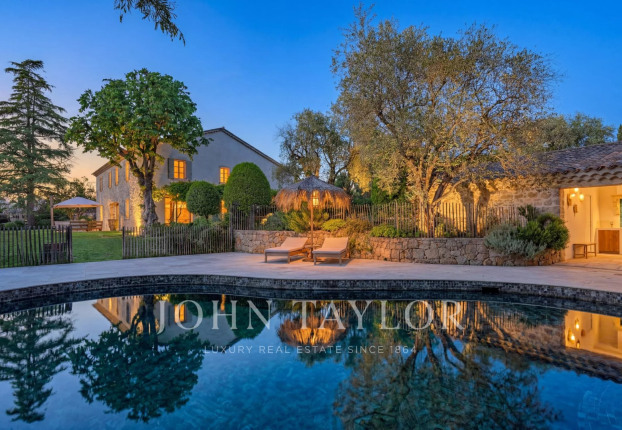 Maison 12 pièces 385 m² · à Saint Martin-le Miracle, Mougins · 385 m² · 4 990 000 €