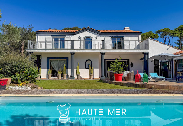 Maison 7 pièces 230 m² · à Talmont-Saint-Hilaire · 230 m² · 1 352 000 €